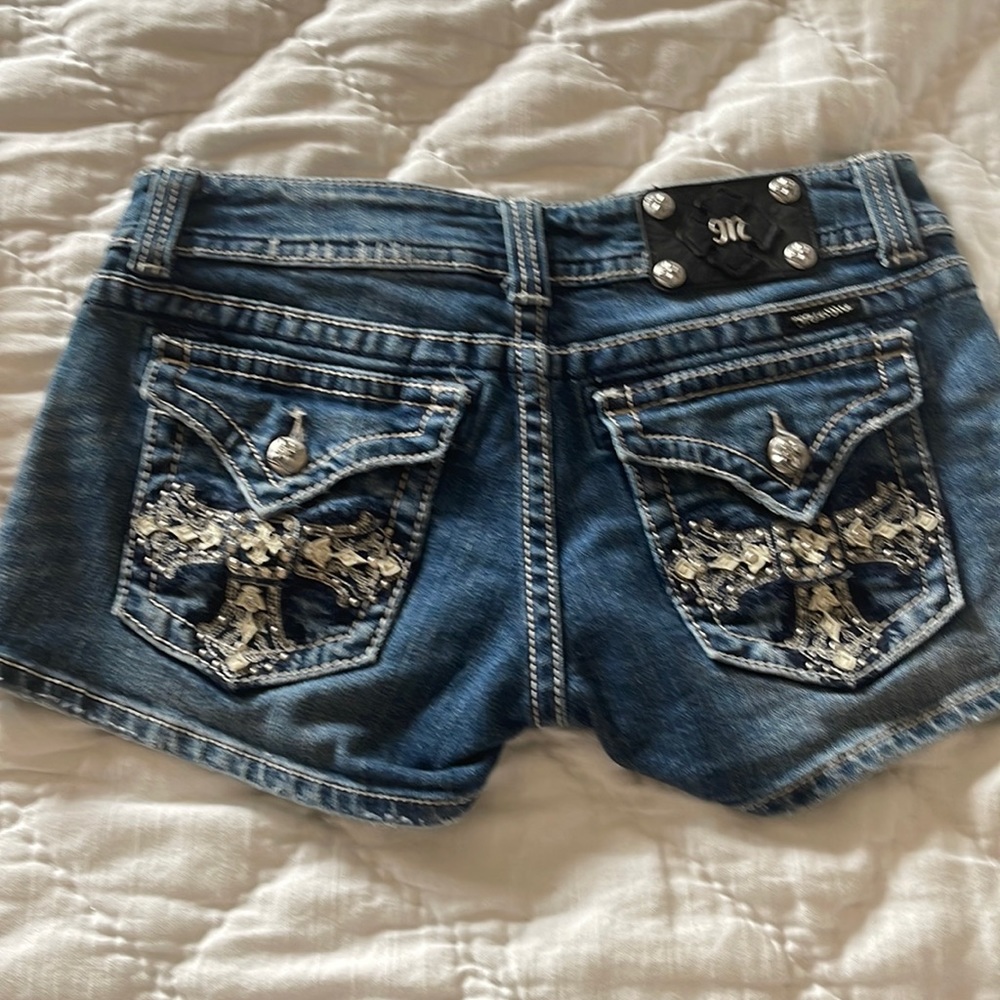 Worn once Miss Me shorts